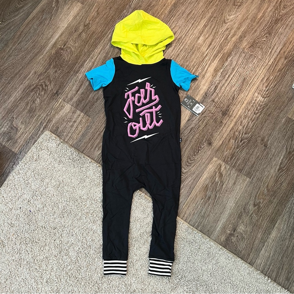 Rags Far Out Hooded Romper size 5/6 NWT